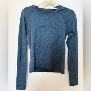 lululemon athletica 6 Swiftly Tech 2.0 Blue Long Sleeve Race Length